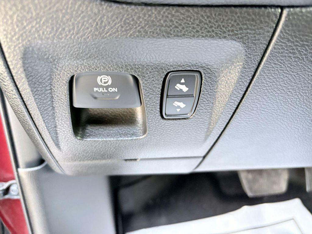 used 2022 Ram 1500 car, priced at $41,925