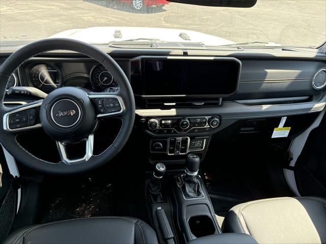 new 2025 Jeep Wrangler car, priced at $53,052