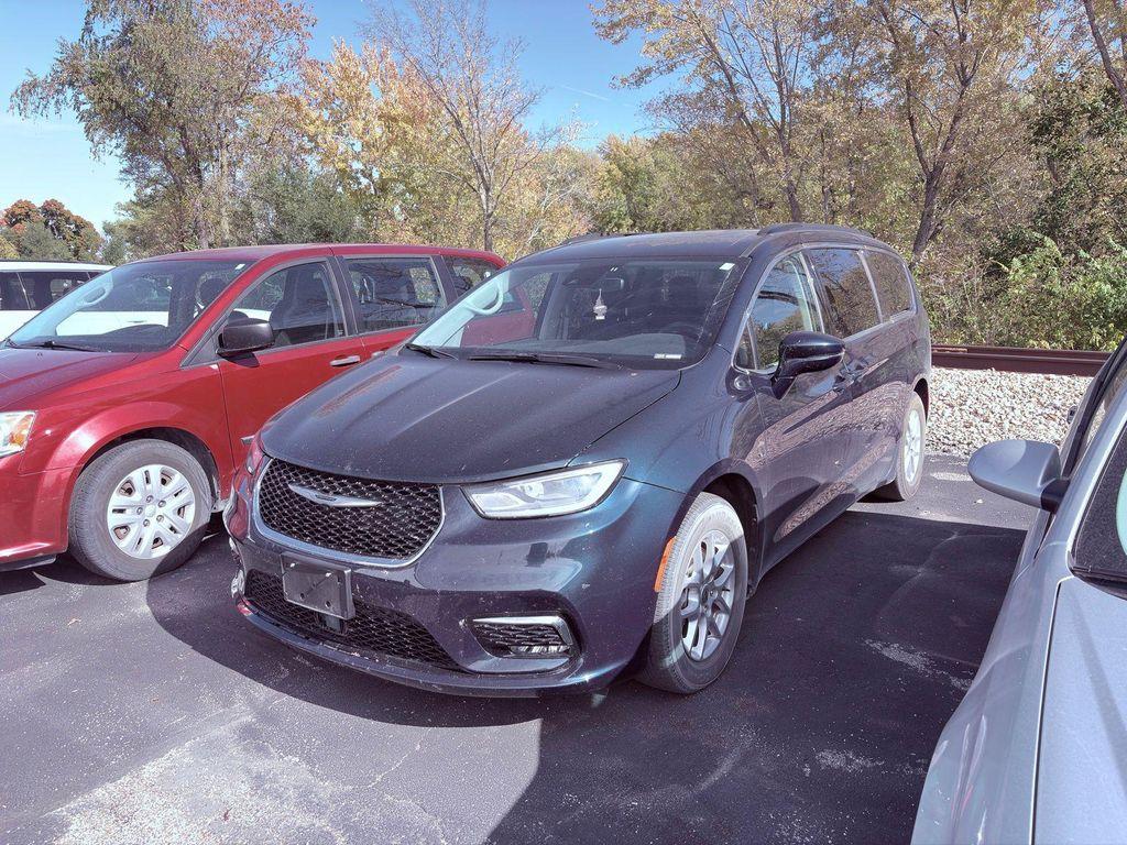 used 2022 Chrysler Pacifica car, priced at $24,925