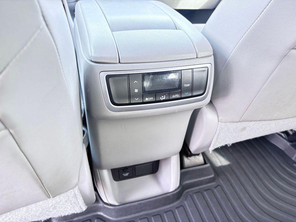 used 2016 Toyota Highlander car, priced at $17,825