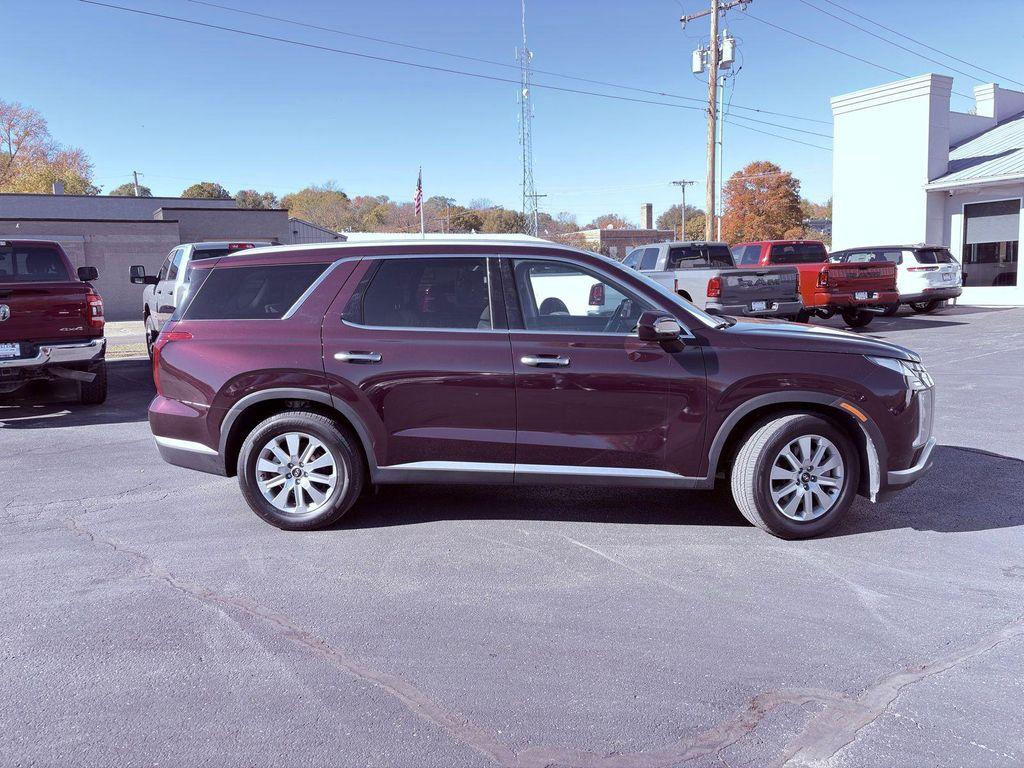 used 2025 Hyundai Palisade car, priced at $34,950