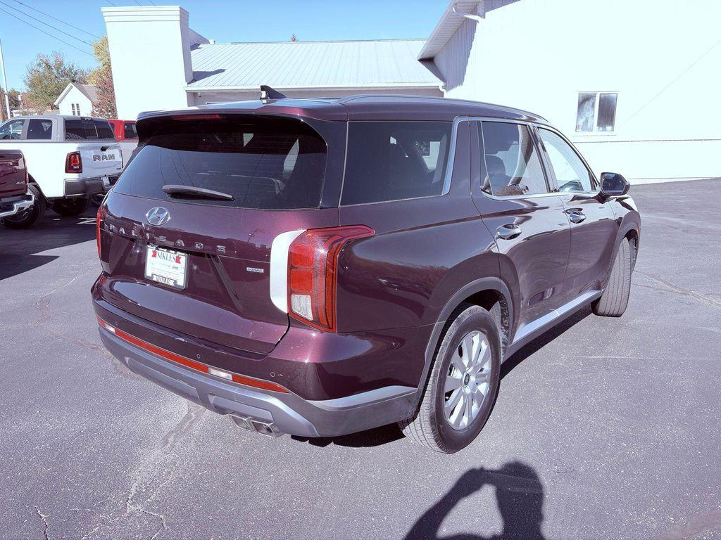 used 2025 Hyundai Palisade car, priced at $34,950