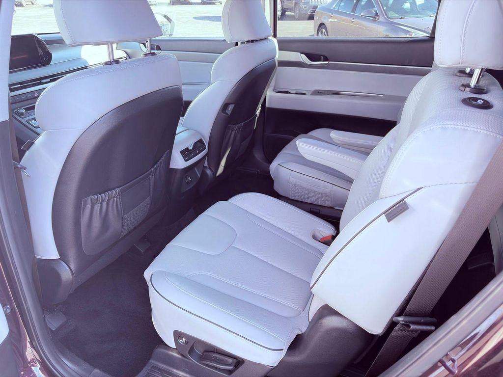 used 2025 Hyundai Palisade car, priced at $34,950