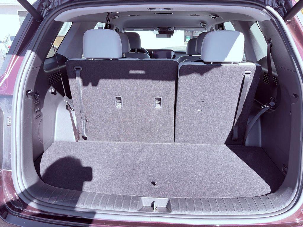 used 2025 Hyundai Palisade car, priced at $34,950