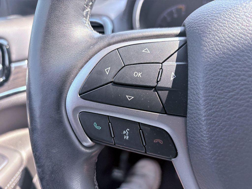 used 2020 Jeep Grand Cherokee car, priced at $22,975