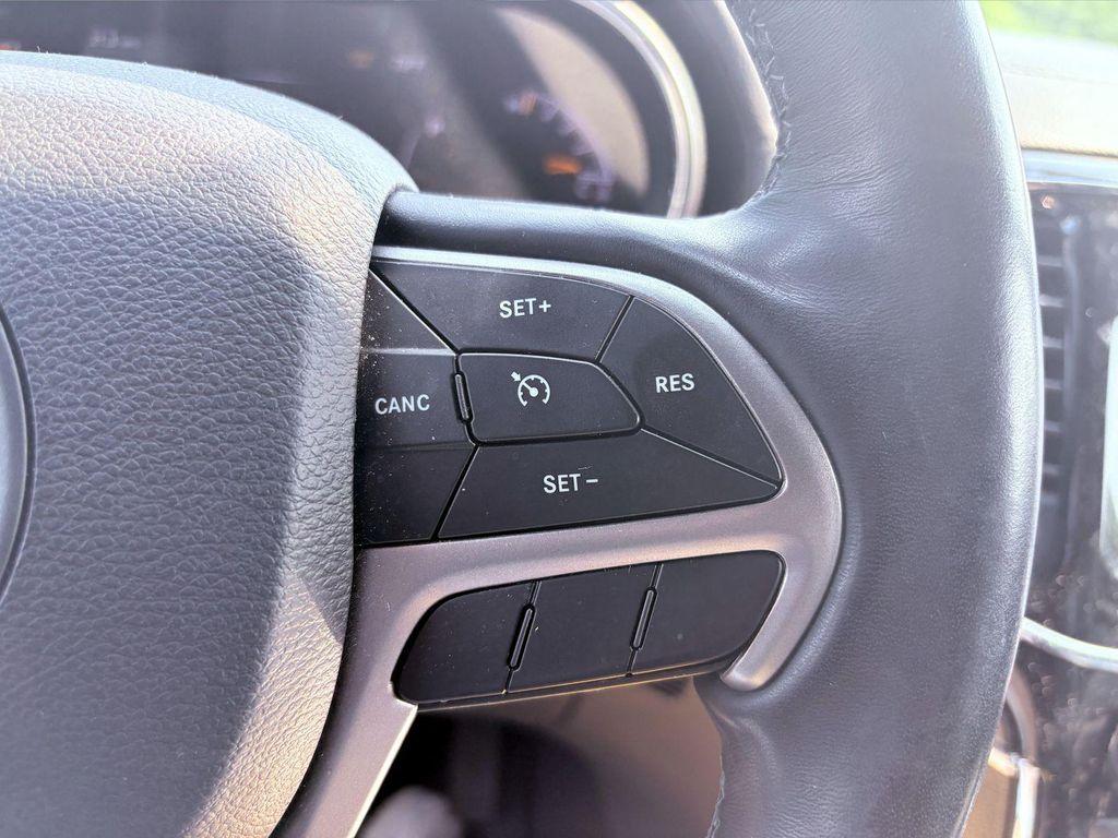 used 2020 Jeep Grand Cherokee car, priced at $22,975