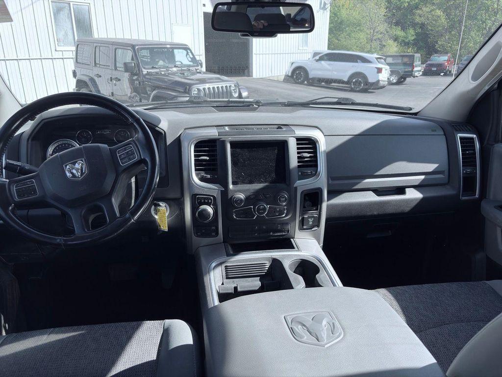 used 2020 Ram 1500 Classic car, priced at $24,975