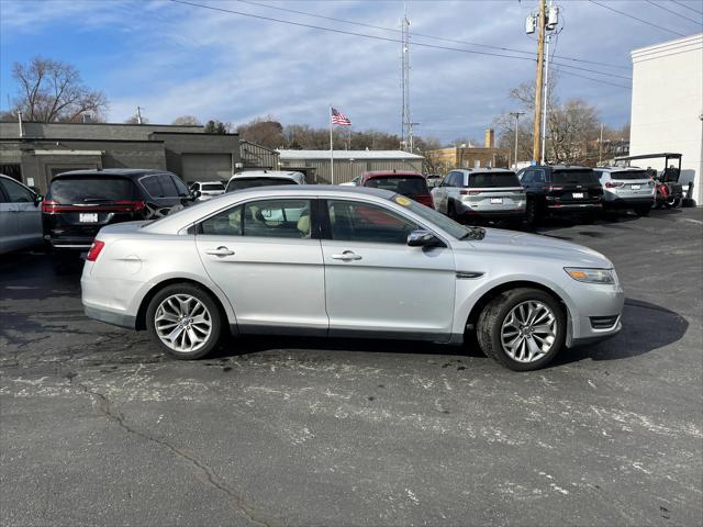 used 2013 Ford Taurus car