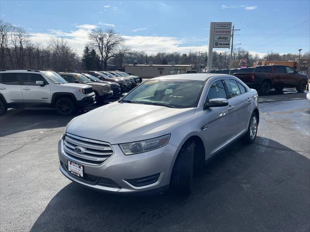 used 2013 Ford Taurus car