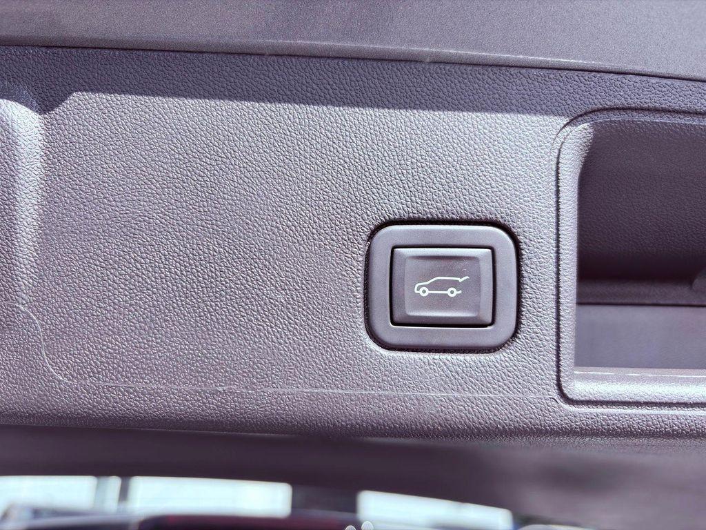 used 2024 GMC Terrain car, priced at $24,925