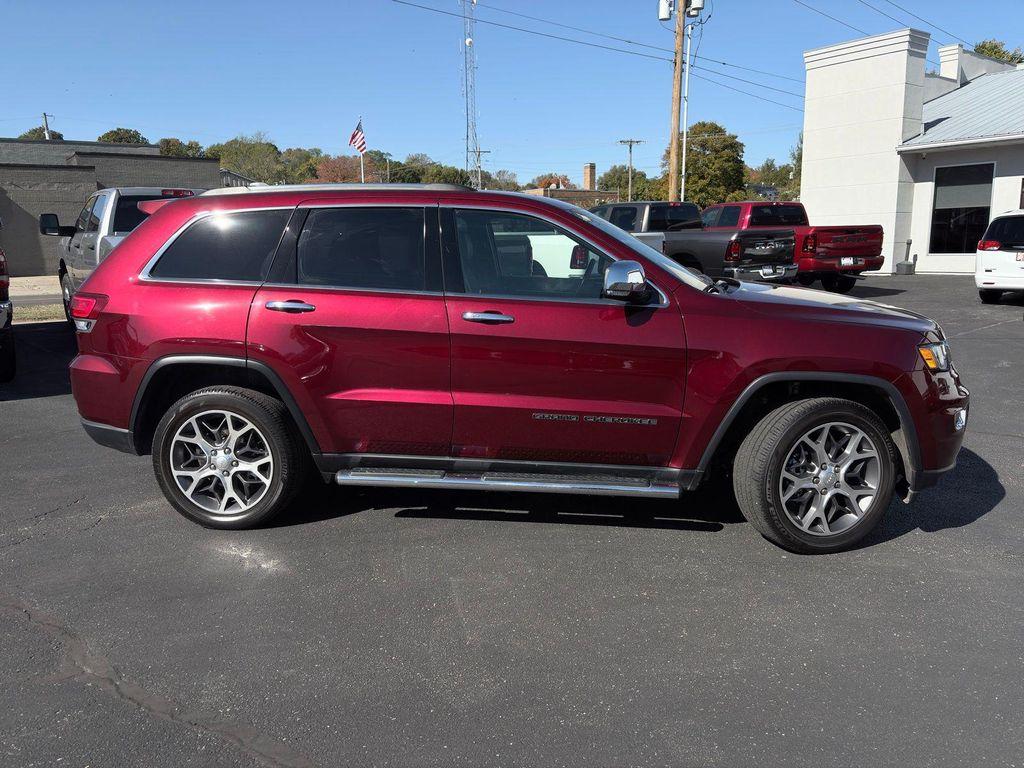 used 2021 Jeep Grand Cherokee car, priced at $27,600