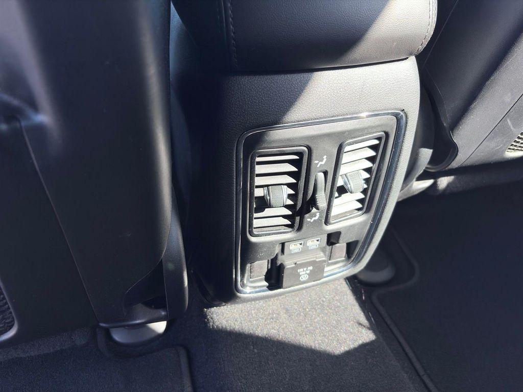 used 2021 Jeep Grand Cherokee car, priced at $27,600