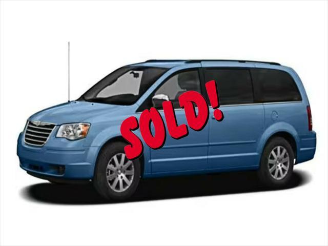 used 2010 Chrysler Town & Country car