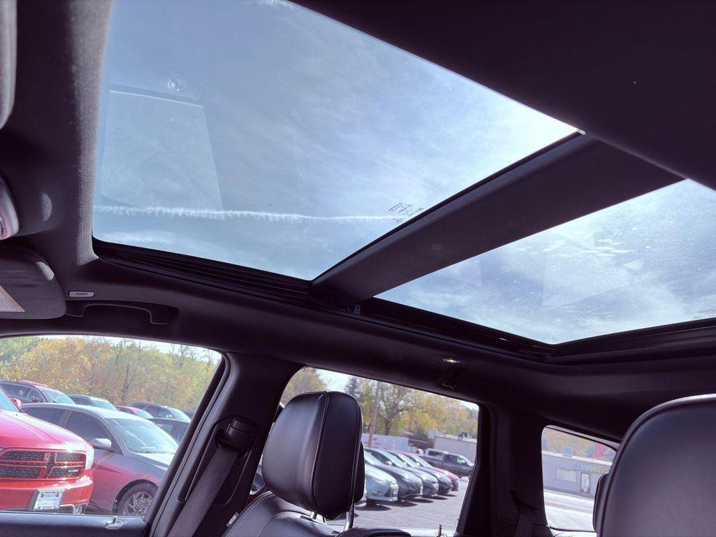 used 2017 Jeep Grand Cherokee car, priced at $16,250