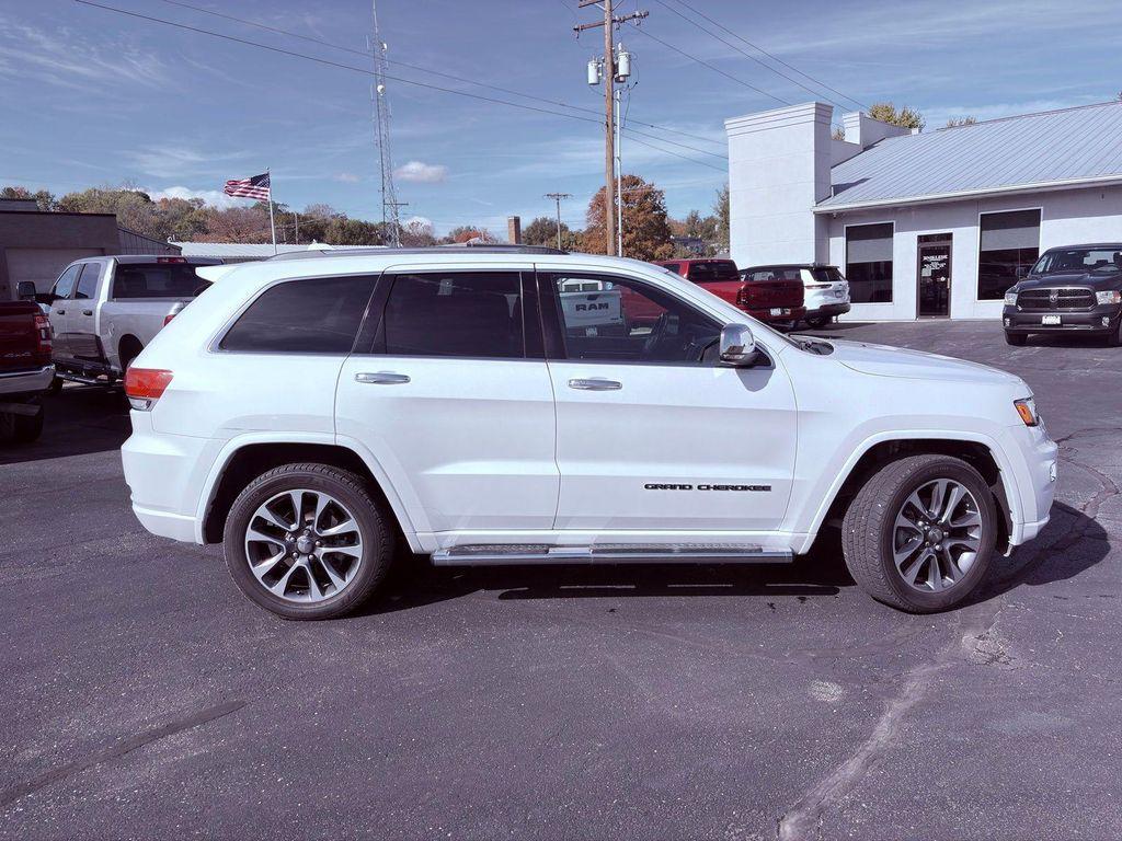 used 2017 Jeep Grand Cherokee car, priced at $16,250