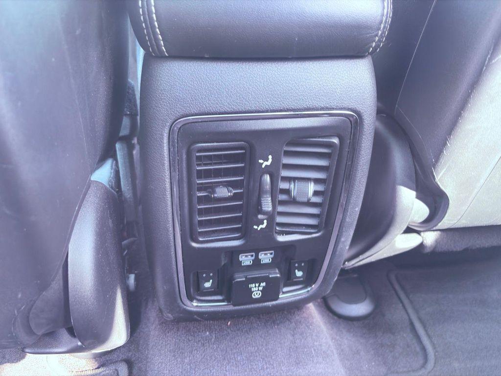 used 2017 Jeep Grand Cherokee car, priced at $16,250