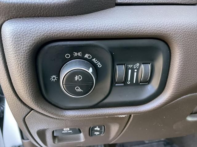 new 2025 Ram 1500 car, priced at $59,361