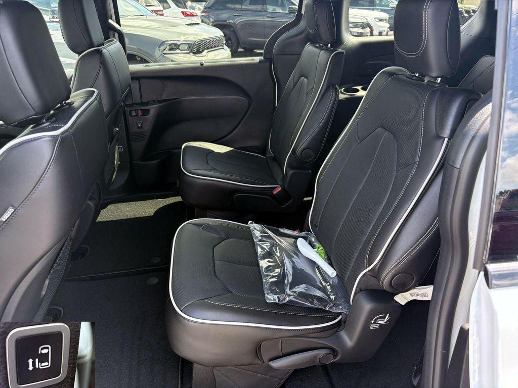 new 2026 Chrysler Pacifica car, priced at $51,240