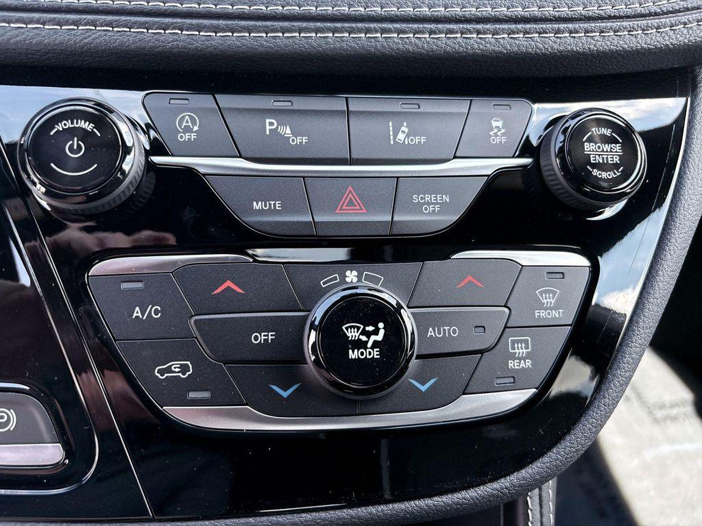 new 2026 Chrysler Pacifica car, priced at $51,240