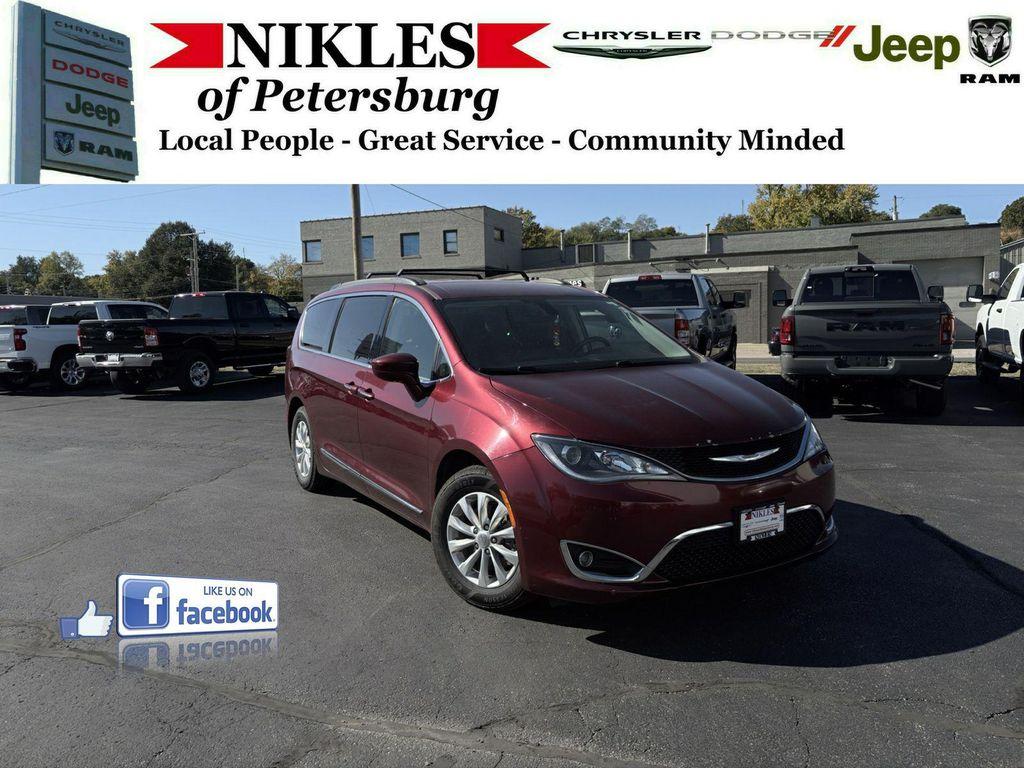 used 2017 Chrysler Pacifica car, priced at $8,975