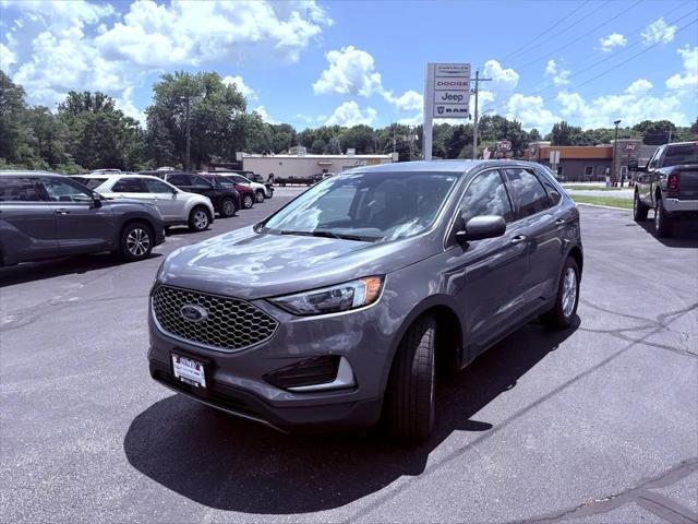used 2024 Ford Edge car, priced at $24,950