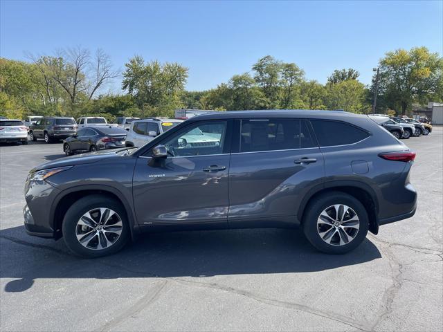 used 2021 Toyota Highlander Hybrid car, priced at $24,850