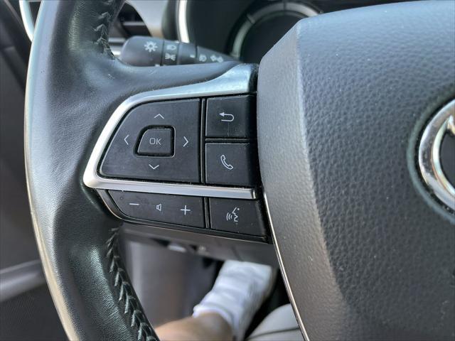 used 2021 Toyota Highlander Hybrid car, priced at $24,850