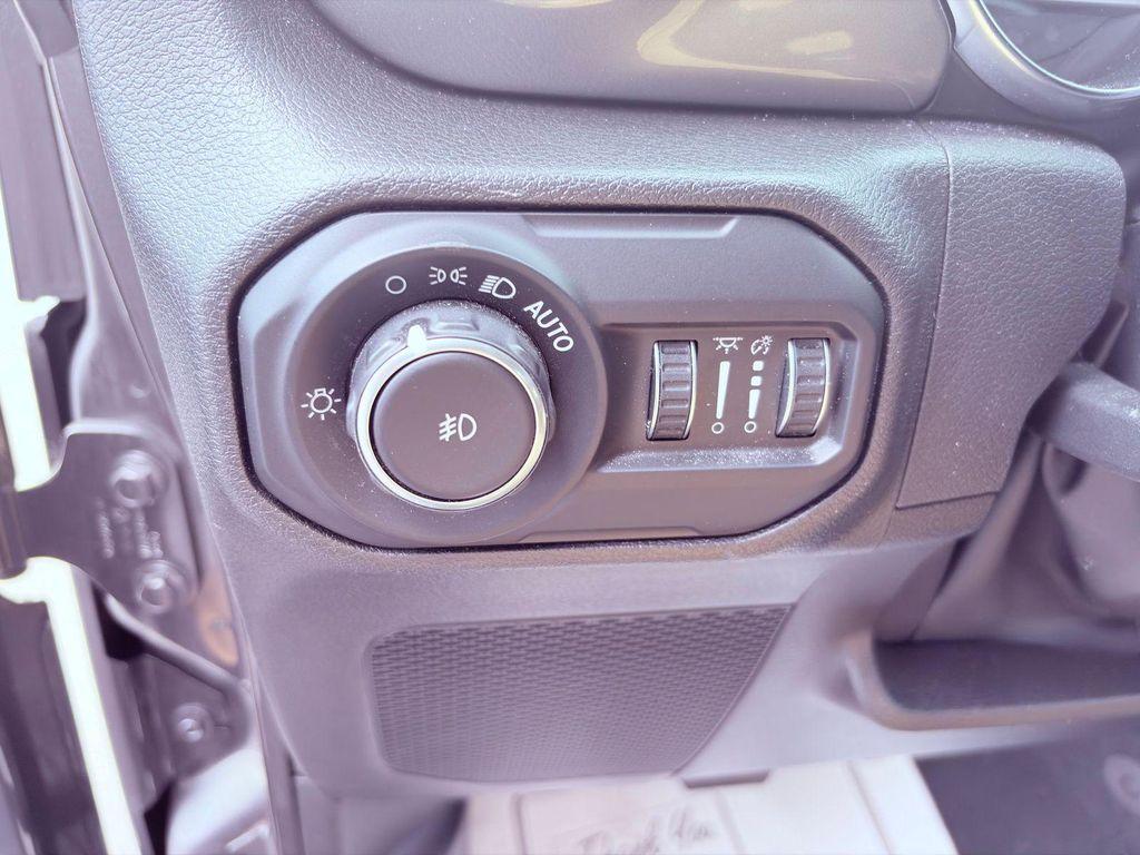 used 2022 Jeep Wrangler Unlimited car, priced at $34,950