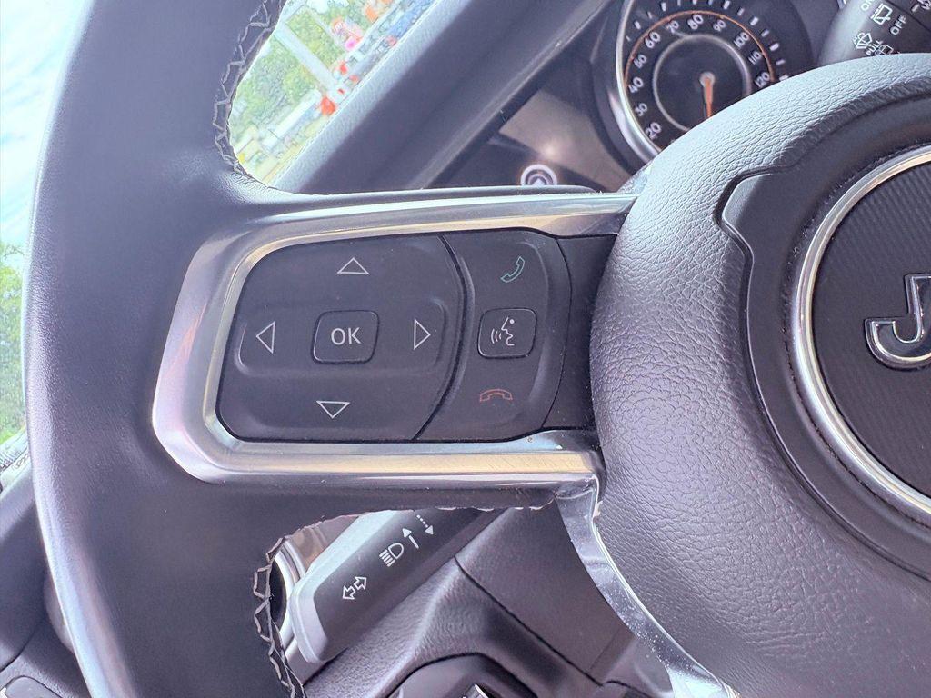 used 2022 Jeep Wrangler Unlimited car, priced at $34,950