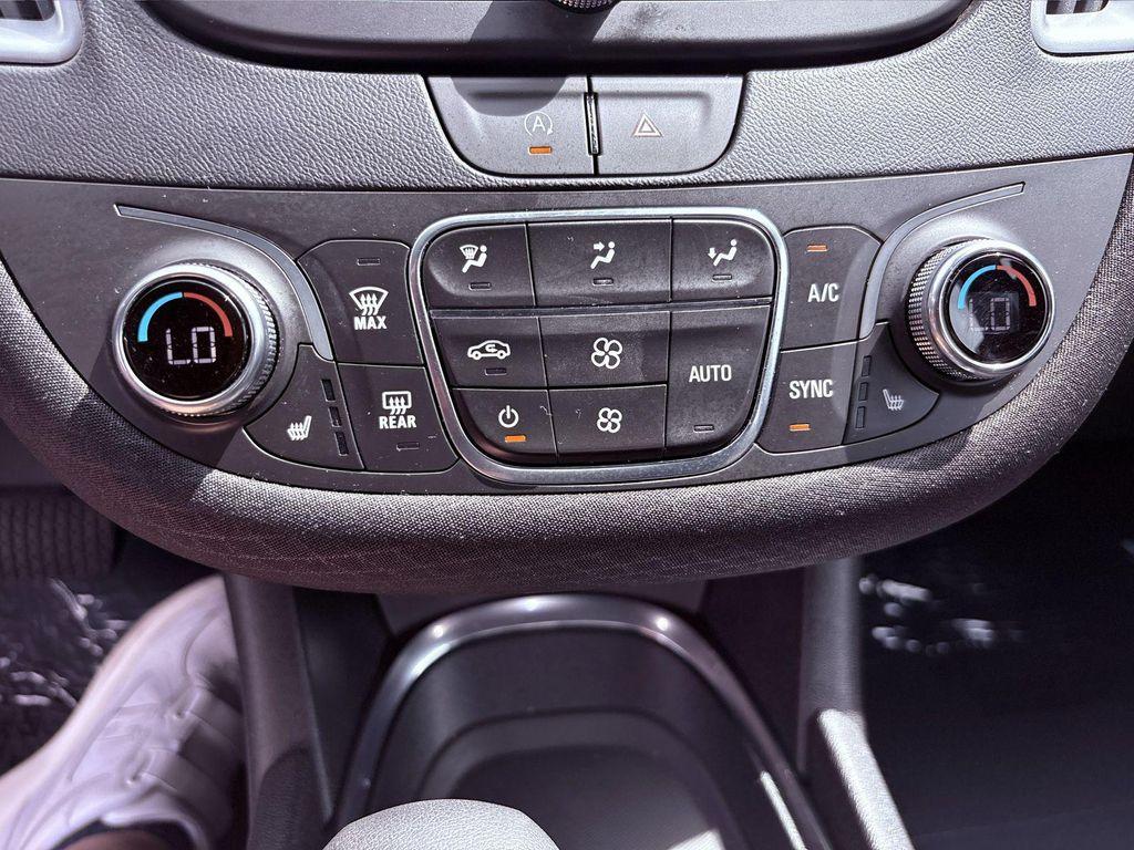 used 2024 Chevrolet Malibu car, priced at $19,275
