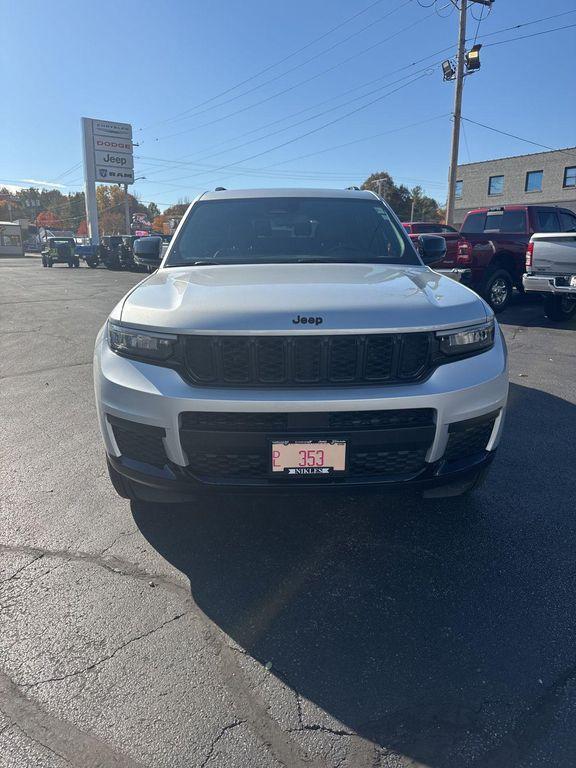 used 2024 Jeep Grand Cherokee L car, priced at $33,975