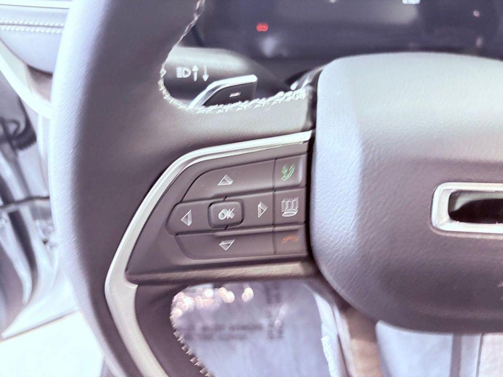 new 2025 Jeep Grand Cherokee car, priced at $52,260