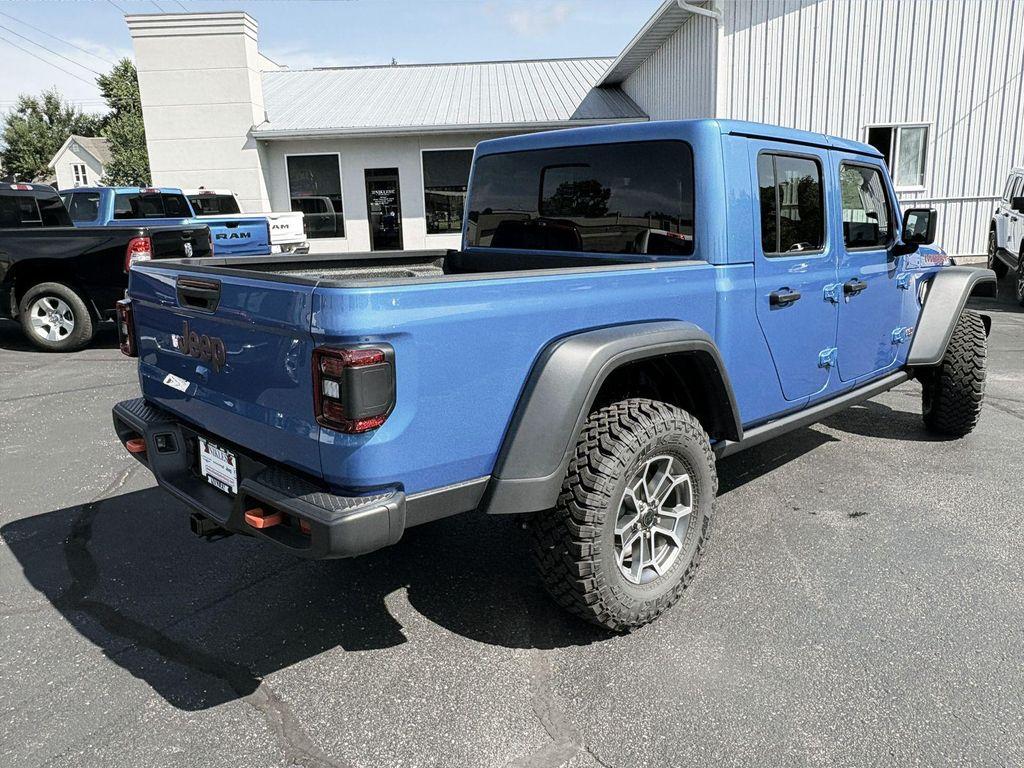 new 2025 Jeep Gladiator car, priced at $51,713