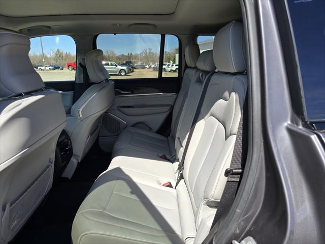 used 2022 Jeep Grand Cherokee car, priced at $36,995