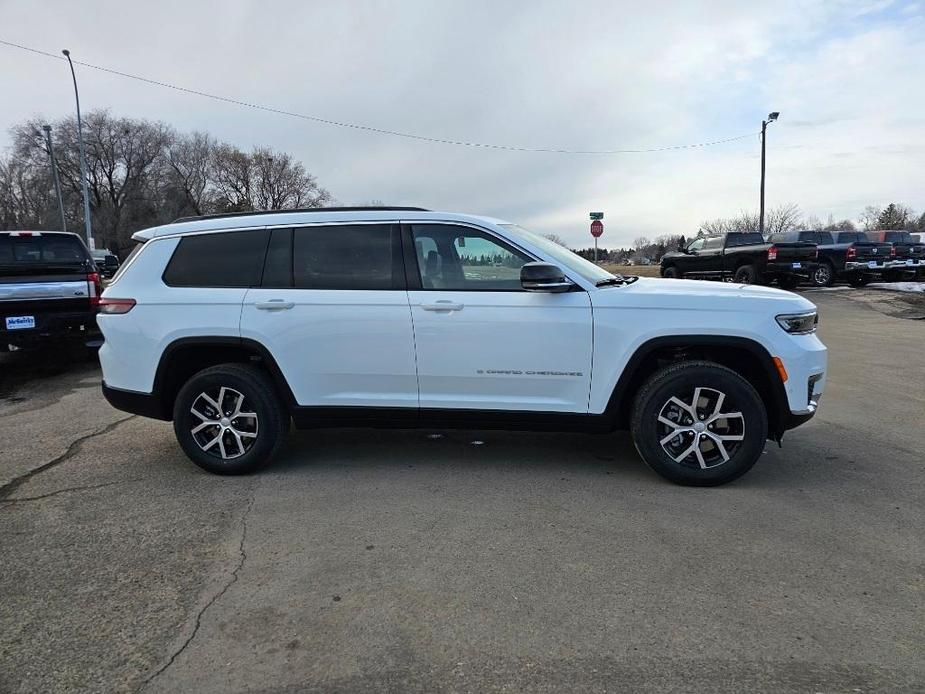 new 2024 Jeep Grand Cherokee L car, priced at $57,240