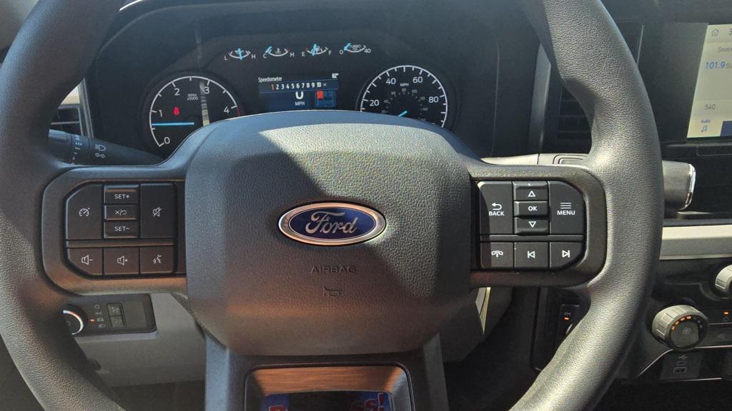 new 2025 Ford F-350 car, priced at $75,820