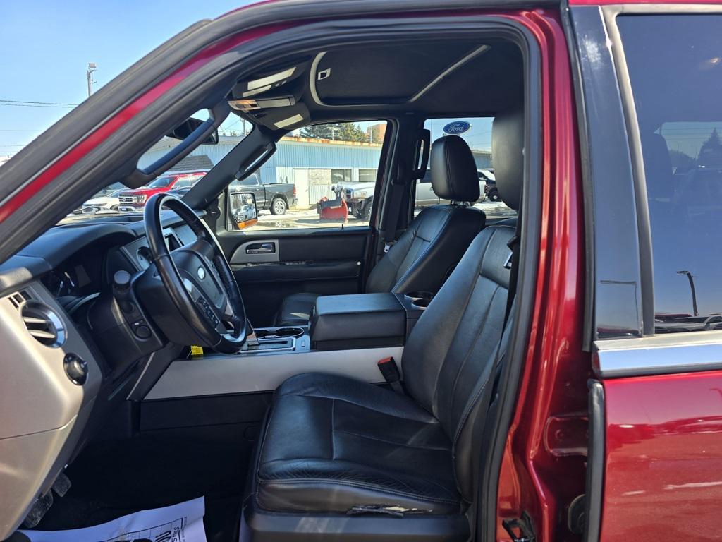 used 2017 Ford Expedition car, priced at $17,995