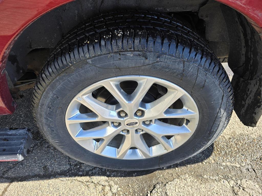used 2017 Ford Expedition car, priced at $17,995