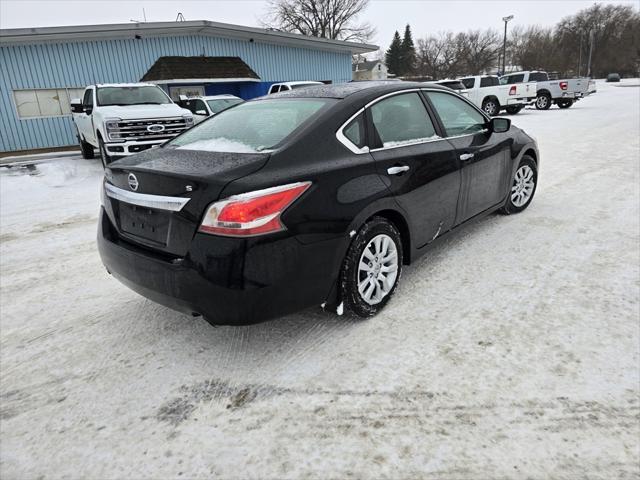 used 2015 Nissan Altima car