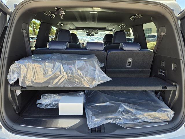 new 2026 INFINITI QX80 car, priced at $107,370