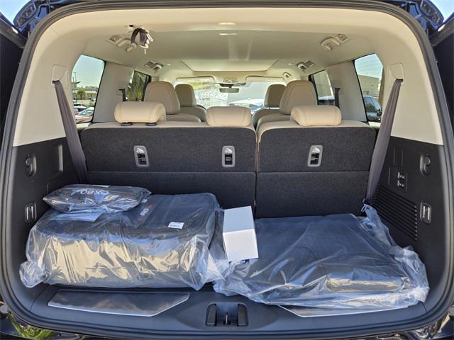 new 2026 INFINITI QX80 car, priced at $86,900