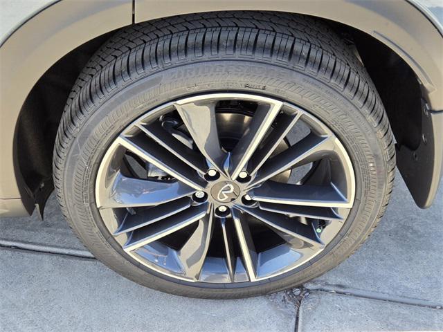 used 2025 INFINITI QX55 car, priced at $39,000