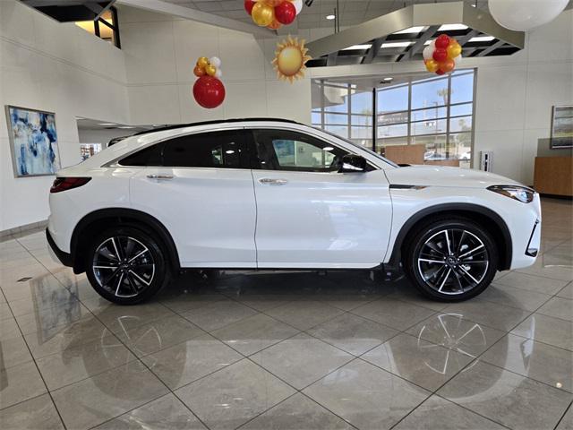 new 2025 INFINITI QX55 car, priced at $53,575