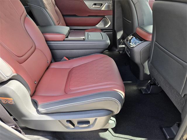 new 2025 INFINITI QX80 car, priced at $108,946
