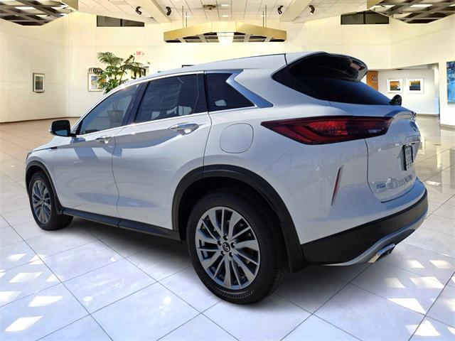 new 2025 INFINITI QX50 car, priced at $42,927