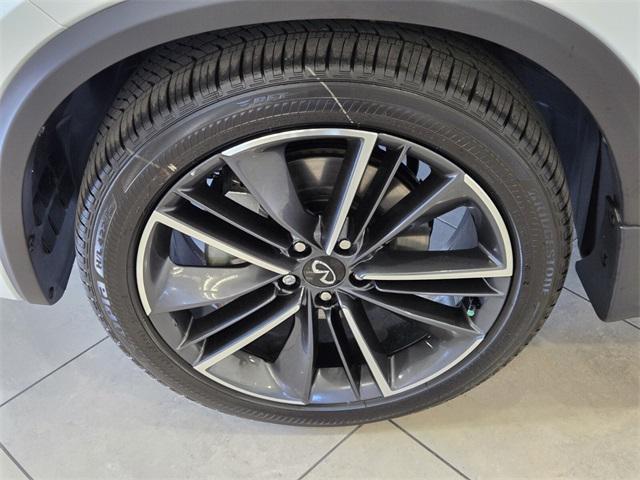 used 2025 INFINITI QX55 car, priced at $40,000
