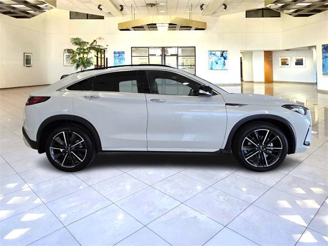 used 2025 INFINITI QX55 car, priced at $40,000
