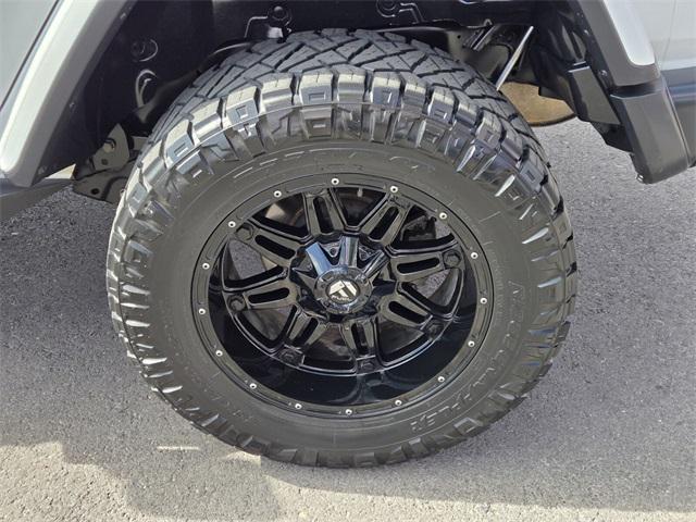 used 2020 Jeep Wrangler Unlimited car, priced at $34,300