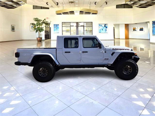 used 2022 Jeep Gladiator car, priced at $40,000
