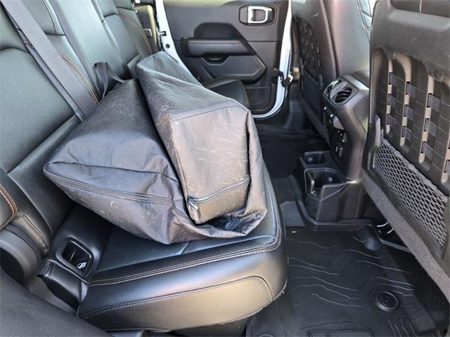 used 2022 Jeep Gladiator car, priced at $40,000